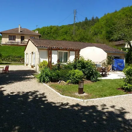 Maison Climatisee Avec Piscine Chauffee *