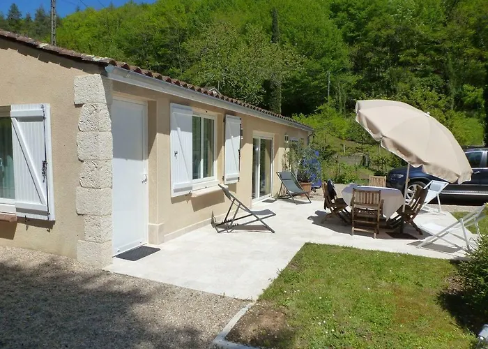 Maison Climatisee Avec Piscine Chauffee *